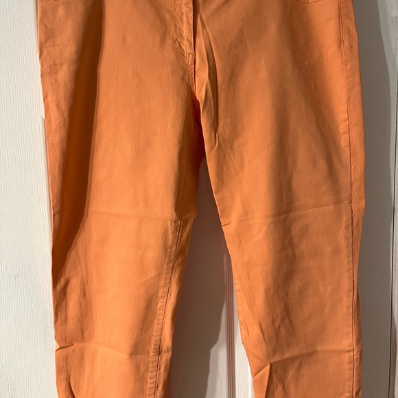 Chico’s Size 2.5 Peach Capri Women’s Pants 5 Pockets Zip Up. Made in Morocco, 97 - Picture 2 of 13